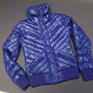 Royal blue guess women's puffer. Good condition